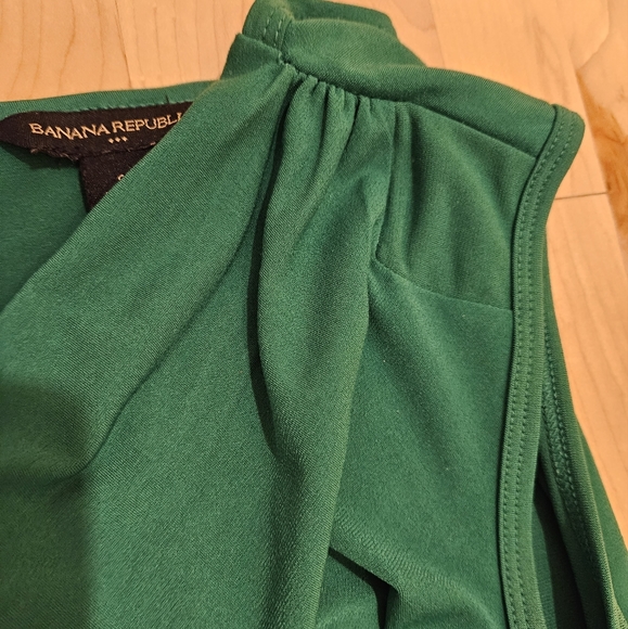 Apple green Banana Republic dress - Picture 9 of 9
